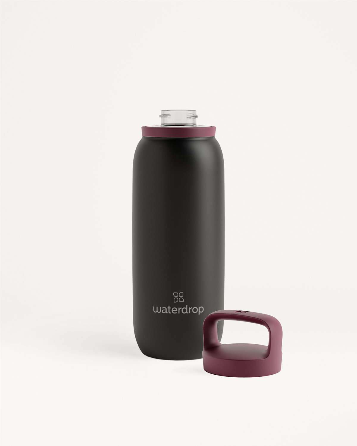 All-Purpose Thermo · Spout Lid fles met dubbelwandig roestvrij staal en brede opening, ideaal voor ijskoude dranken, tot 24 uur fris. Close-up van het logo en de flesvorm.