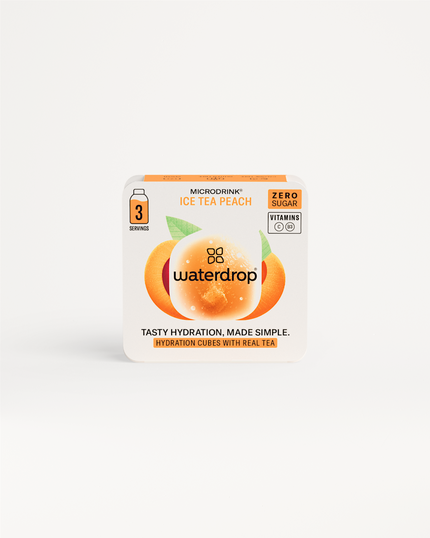 Pakket Waterdrop “Microdrink” in smaak Kies je 3 drops smaak, Ice Tea Peach. Voorzijde vermeldt: 3 porties, zero suiker, met vitaminen C & B. Lost op in water voor perzik-ijsthee.