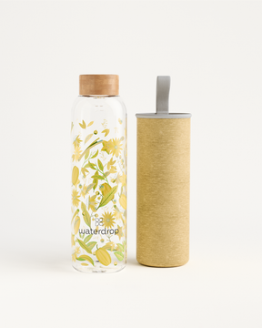 Edition Glass, een cilindervormige fles, gemaakt van robuust borosilicaatglas, ideaal voor onderweg. Verkrijgbaar in 600 ml en 1L, perfect voor milieubewust water drinken.