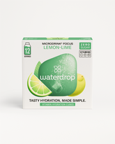 Retailverpakking van Waterdrop Microdrinks CITROEN-LIMOEN/FROSTED LIME toont “Microdrink® Focus Lemon-Lime”, “Zero Sugar”, “Vitamins C, B1, B5”, “12 Servings”. Stijlvolle citroen-limoen visuals benadrukken suikervrije hydratatie.