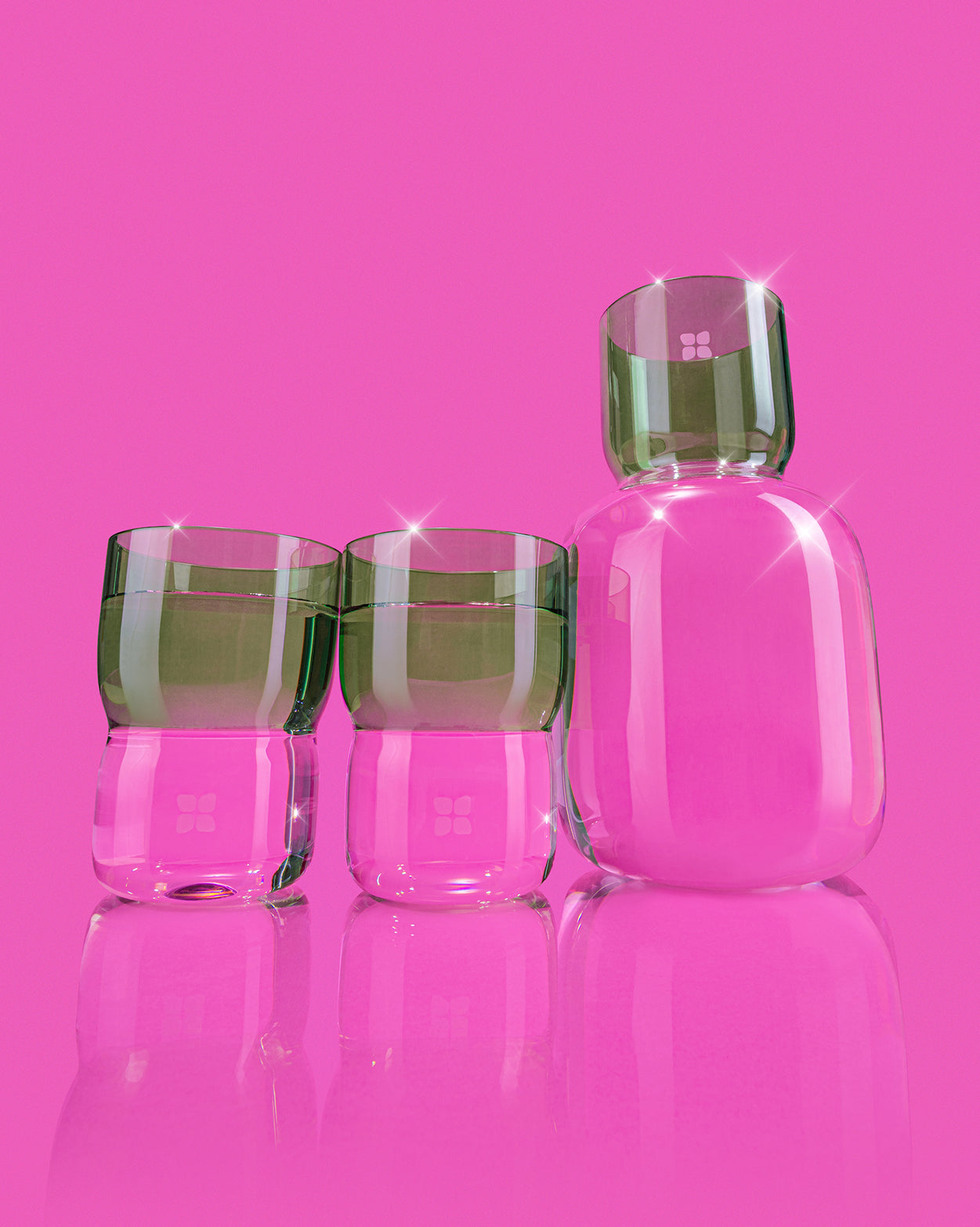 Tweekleurige karaf + drinkglazen set