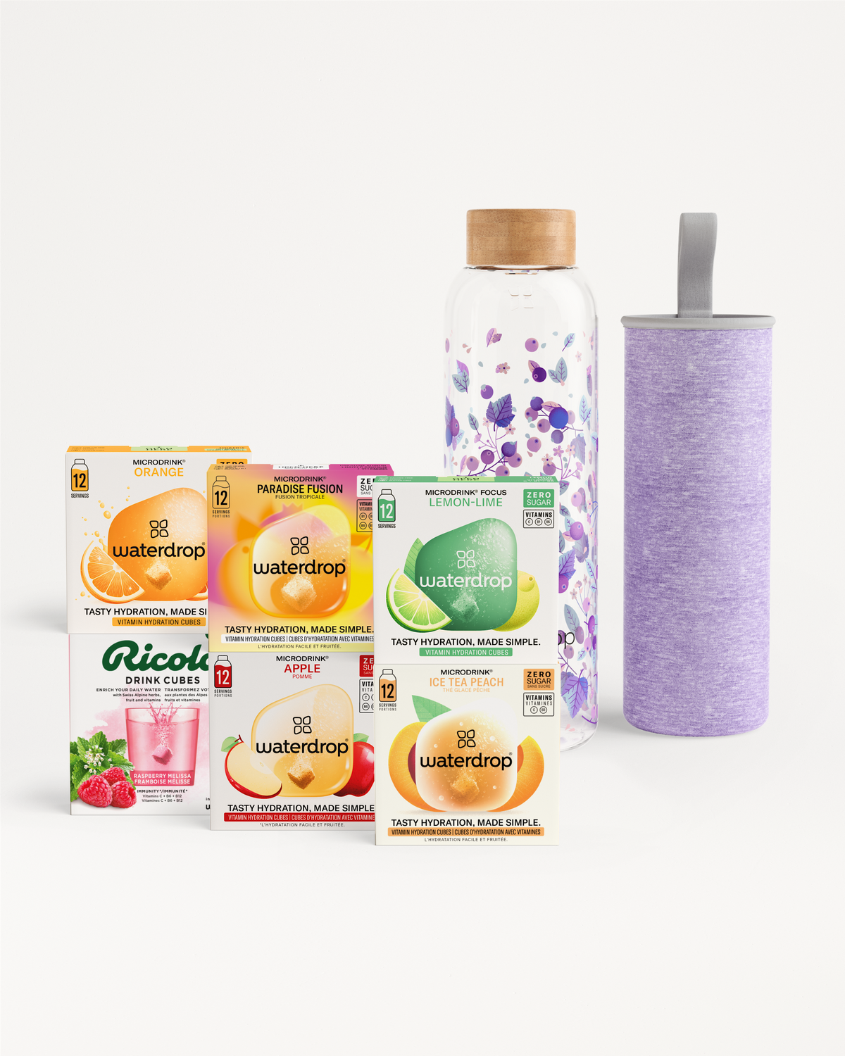 Megapack: hydratatie + fles toont Waterdrop Microdrink en Ricola Drink Cubes, naast een glazen waterfles met bamboe deksel en paarse botanische print, compleet met bijpassende paarse neopreen hoes.