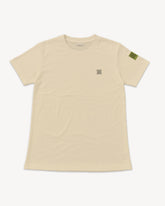 T-shirt off-white met logo, ideaal voor actieve dagen, passend bij waterdrop®'s aanbod van suikervrije en calorievrije producten. Geschikt voor casual of sportieve activiteiten, reflecterend de functionele stijl van de winkel.