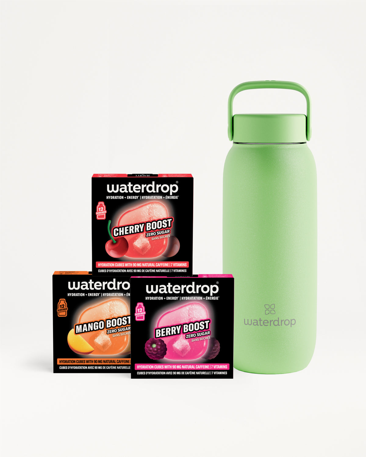 Groene geïsoleerde fles met handvat naast drie Waterdrop-smaken dozen.
